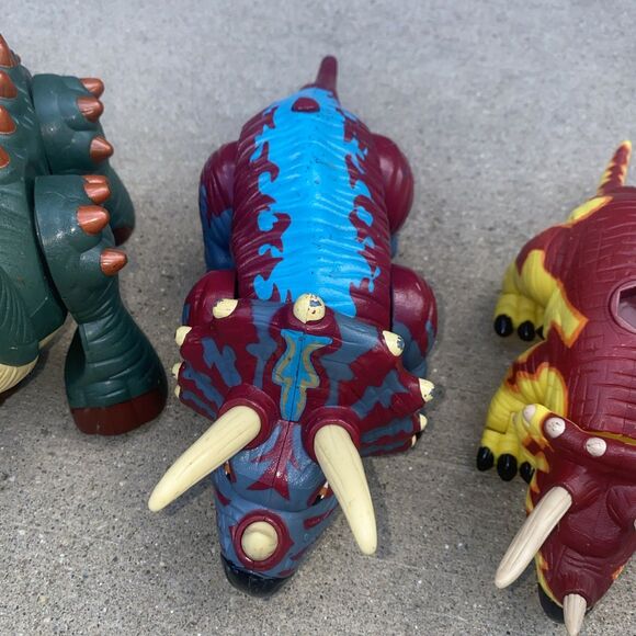 Jurassic world Dinosaur & 4 Imaginext Dinosaur Lot T-Rex Triceratops - Picture 3 of 8
